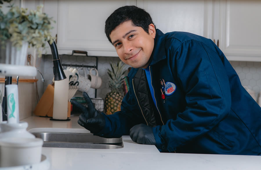 Choosing the Right Plumbing Fixtures for Your Kitchen | Rooter Hero ...