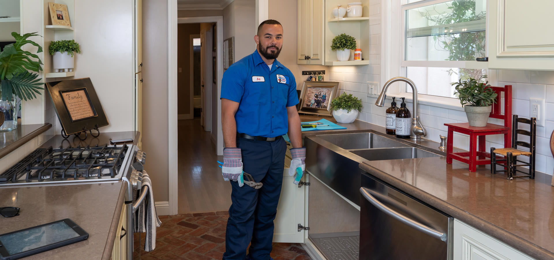 Apartment Cleaning  Santa Ana House Cleaning