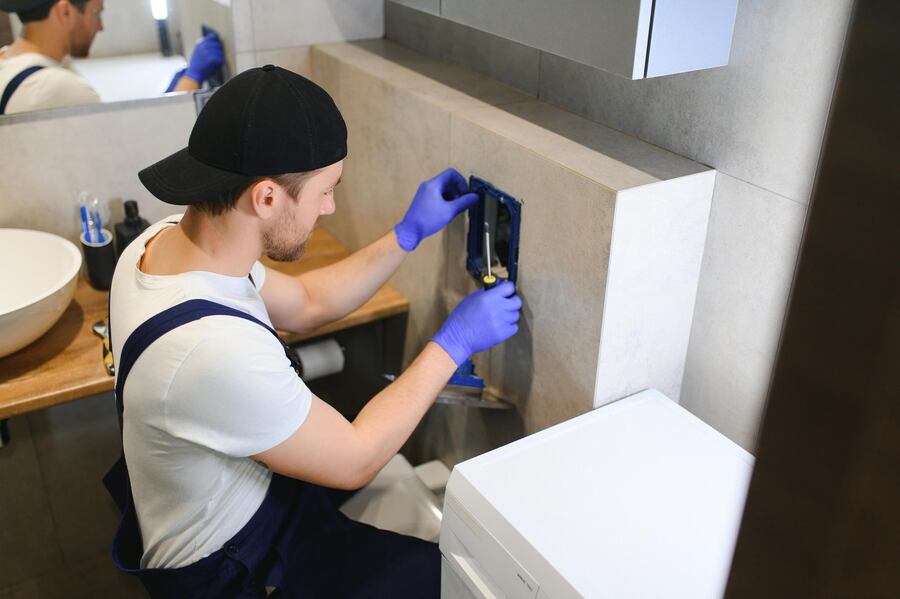 Toilet Replacement in Culver City, CA